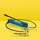 Hydraulic Hand Pump model CP-700 Zupper 1