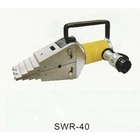 Hydraulic Spreader SWR-40 14 Ton 2